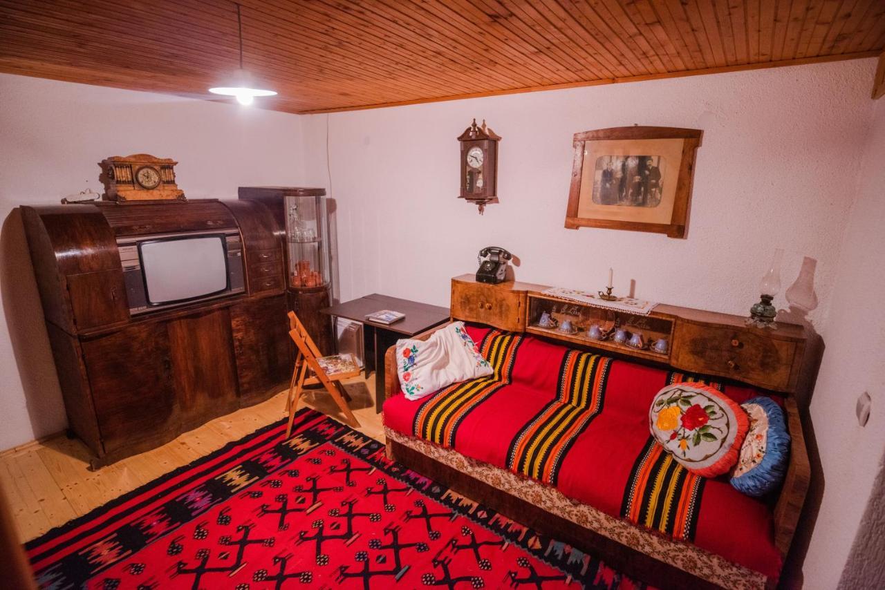 Apartment In Antique Museum Filip Bitola Bagian luar foto
